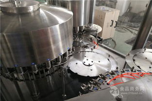 全自動小型瓶裝飲用水三合一灌裝機(jī)價(jià)格,產(chǎn)品報(bào)價(jià)